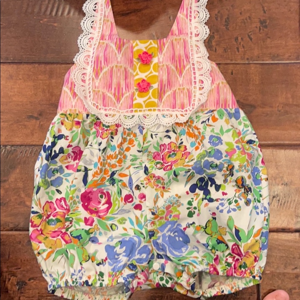 Haute baby tie neck bubble